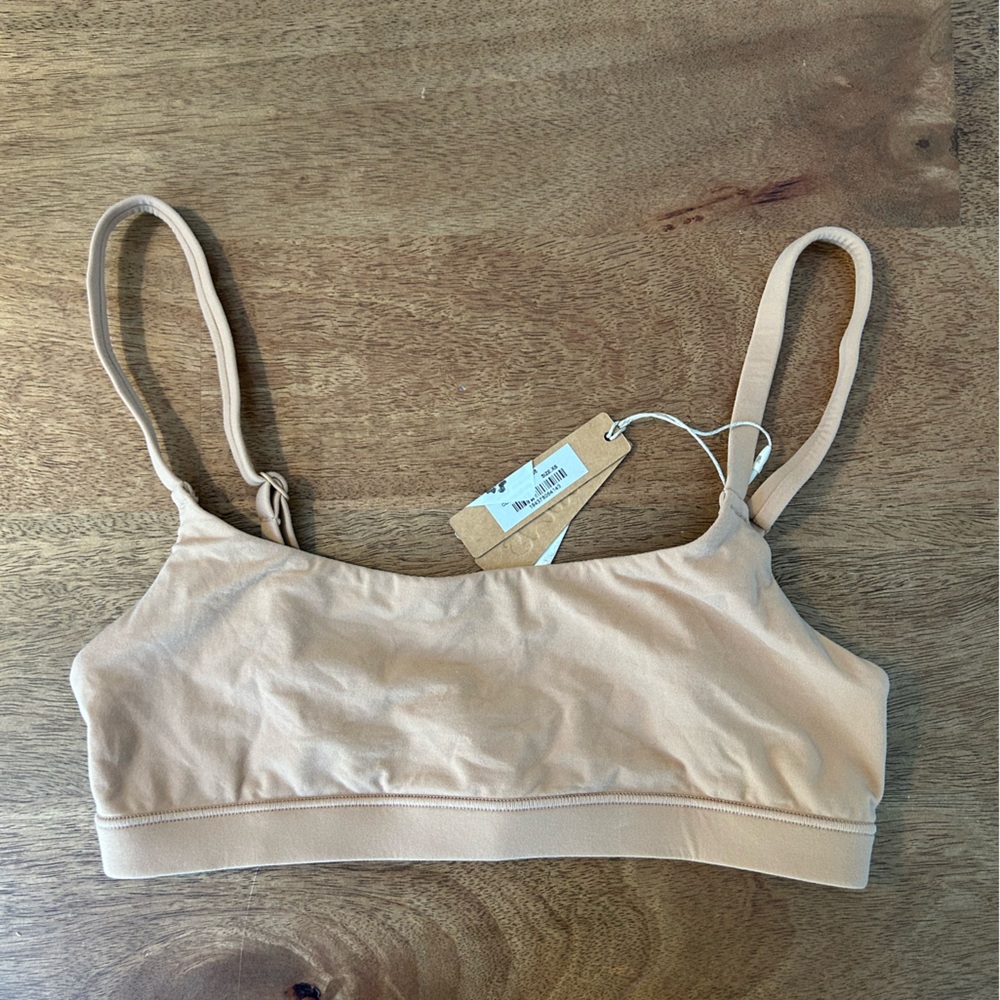 SKIMS Fits Everybody Scoop Bralette Ochre